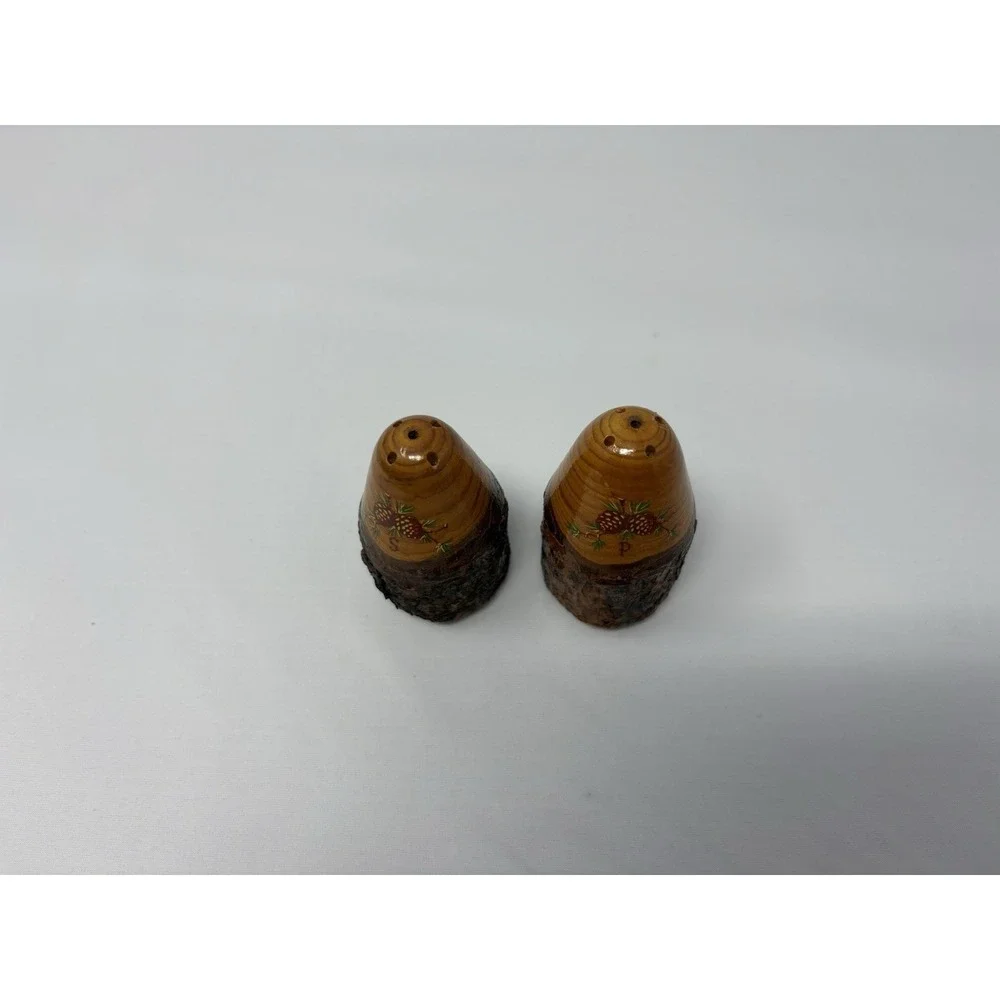 VTG Wooden Salt and Pepper Shakers Collector Set Wood Tree Bark Cheyenne Wyoming